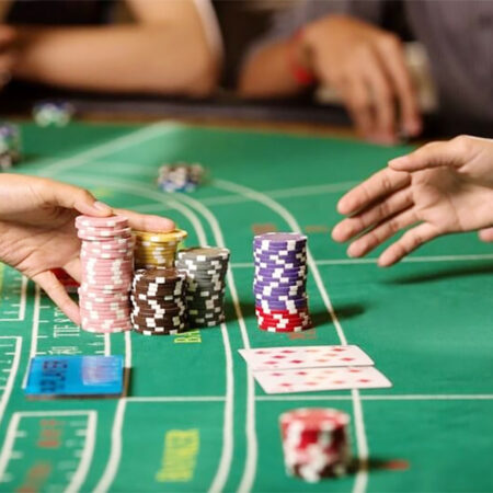 Bật mí 5 kỹ thuật canh bài Baccarat hiệu quả (Tuyệt kỹ từ cao thủ)