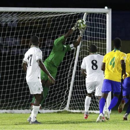 Soi kèo Suriname vs Saint Vincent/Grenadine, 4h ngày 6/6: Gặm nhấm nỗi đau